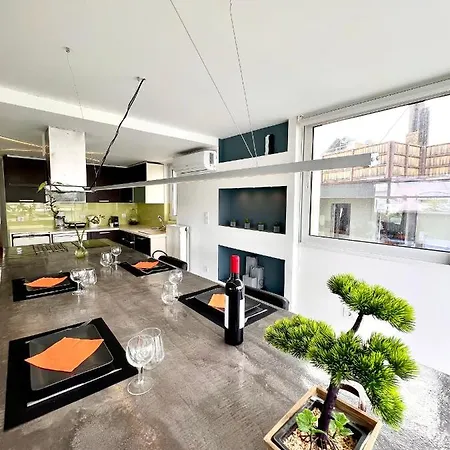 Citycenter Penthouse Mini Private Pool With Hydromassage And Great Town View Athen Exterior foto