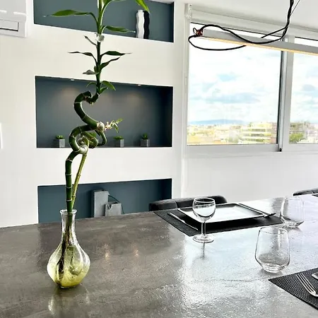 Citycenter Penthouse Mini Private Pool With Hydromassage And Great Town View Athen Exterior foto